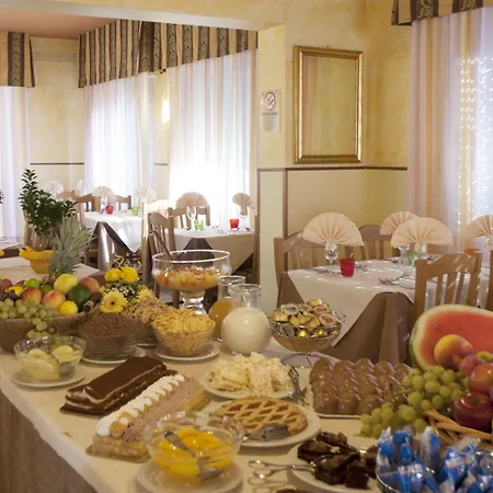 Hotel Bruna 2*