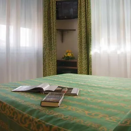 Bruna Hotel